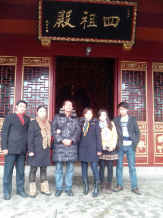 5a6d7e574d6b2bfbbe21b&690