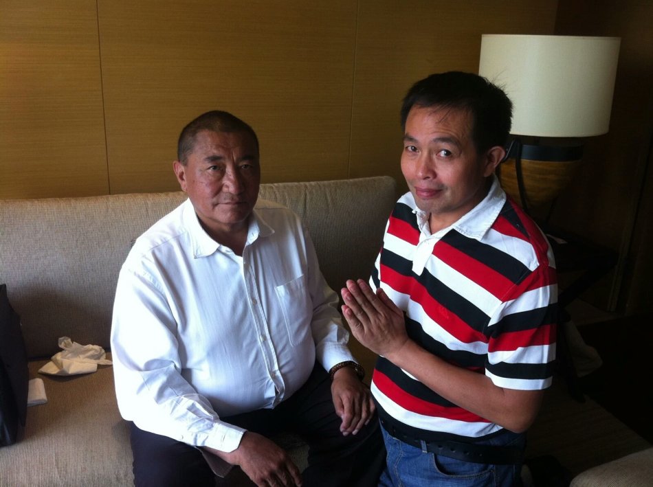 001EFHzpzy73B4JB27aac