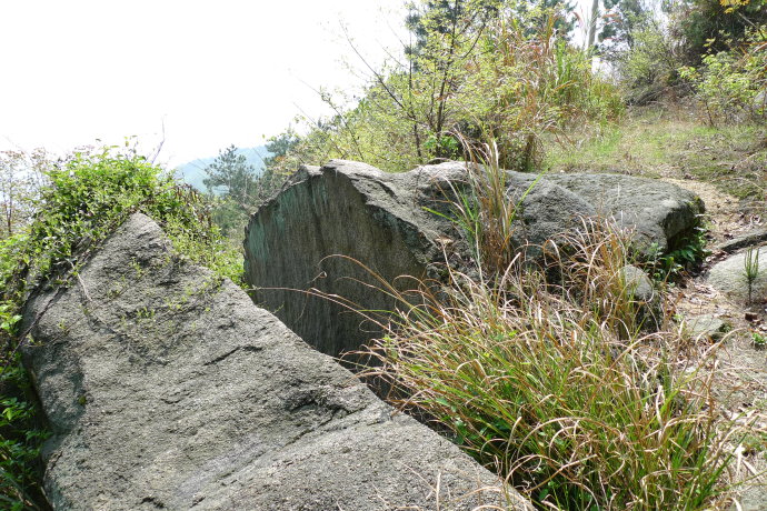 5a6d7e57g7c293b81f569&690