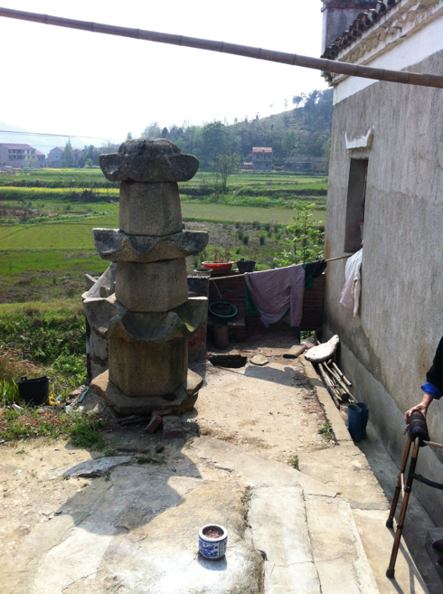 5a6d7e574d9c1ec2a5a33&690