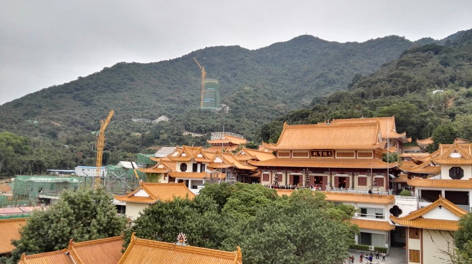 001EFHzpgy6YbBWBz6qb2