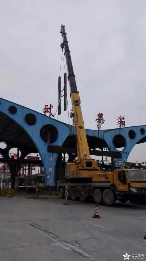 001EFHzpgy6Ubt3XCPL99&690