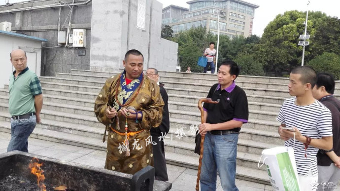 001EFHzpgy6VO4WZv3876&690