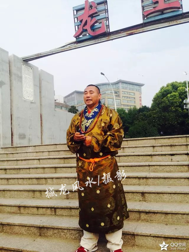 001EFHzpgy6VO5c8IB58b&690