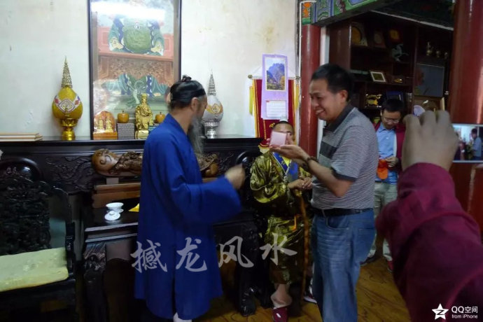 001EFHzpgy6VGiBTdoz7f&690