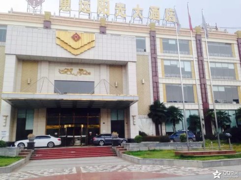 001EFHzpgy6V3Pzi1Jq84&690