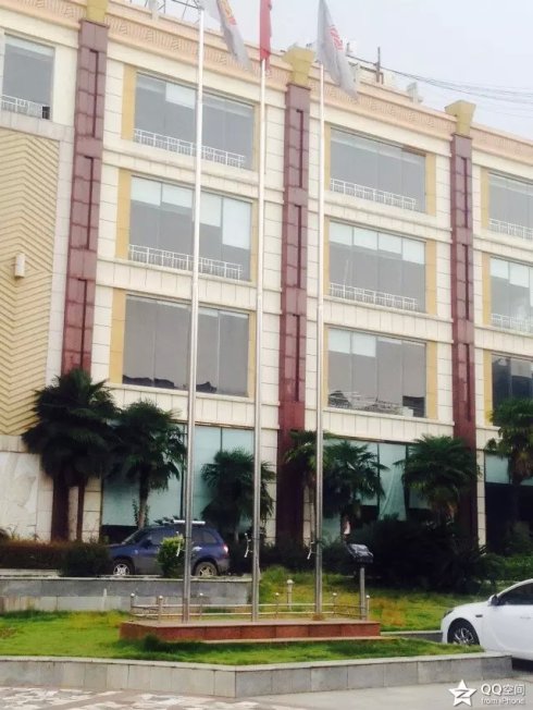 001EFHzpgy6V3PzXDgEdc&690