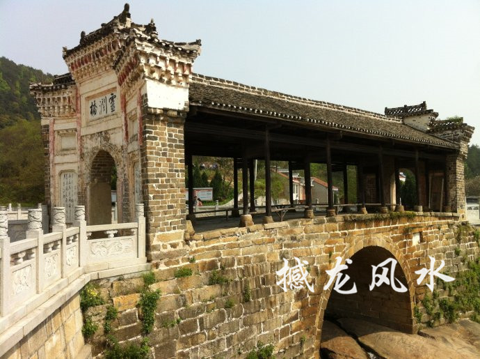 001EFHzpgy6Wh6FlOYEe0&690