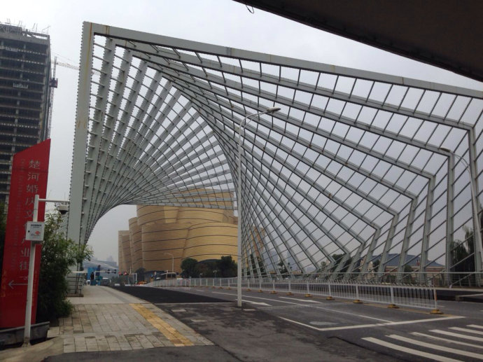 001EFHzpgy6WY8eEskY24