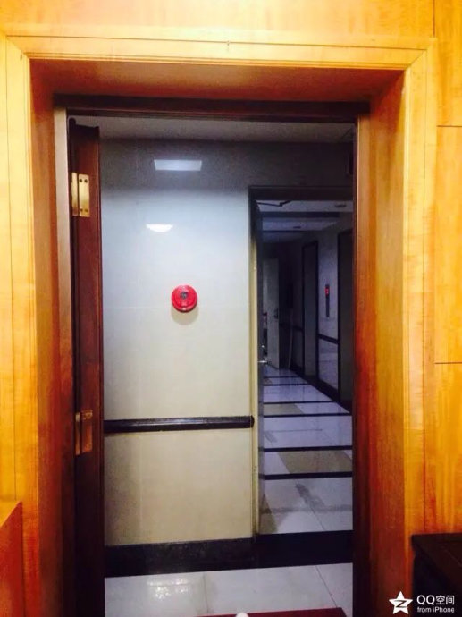 001EFHzpgy6XsMuTbQZa9