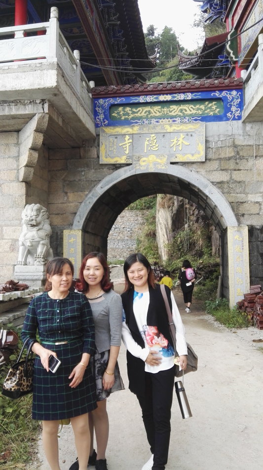 001EFHzpzy75pc2i8zO9c